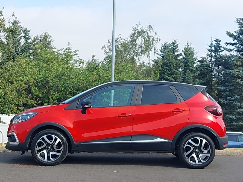 Renault Captur 1.5 Dci 90 Iconic HS19VZE Red #4