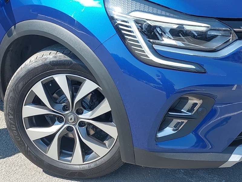 Renault Captur 1.3 Tce Iconic Euro 6 Ss 11,782 Car Detail #20