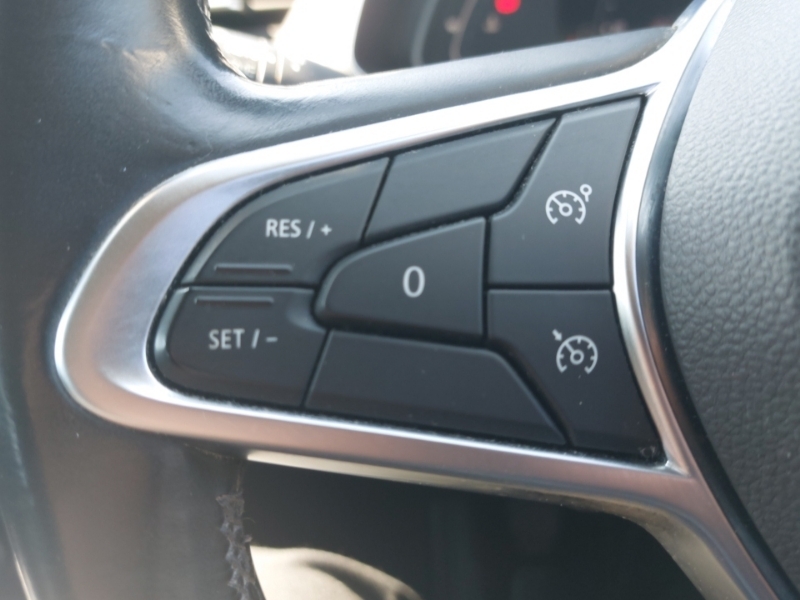 Renault Captur 1.3 Tce Iconic Euro 6 Ss 11,782 Car Detail #12