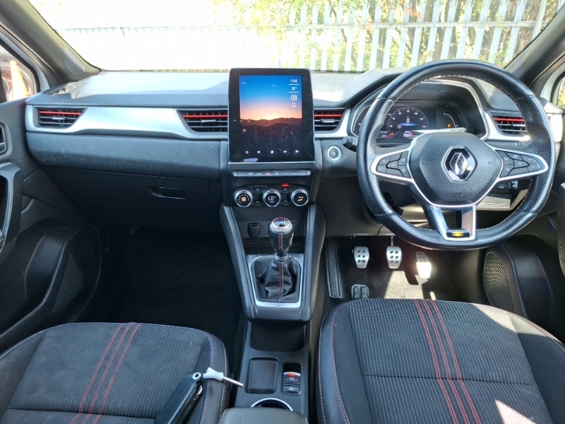 Renault Captur 1.3 Mild Hybrid 140 R.s. Line White #3