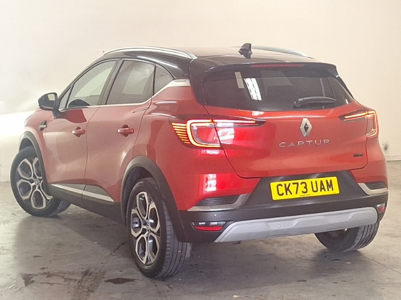 Renault Captur 1.6 E-tech Full Hybrid 145 Techno Red #2