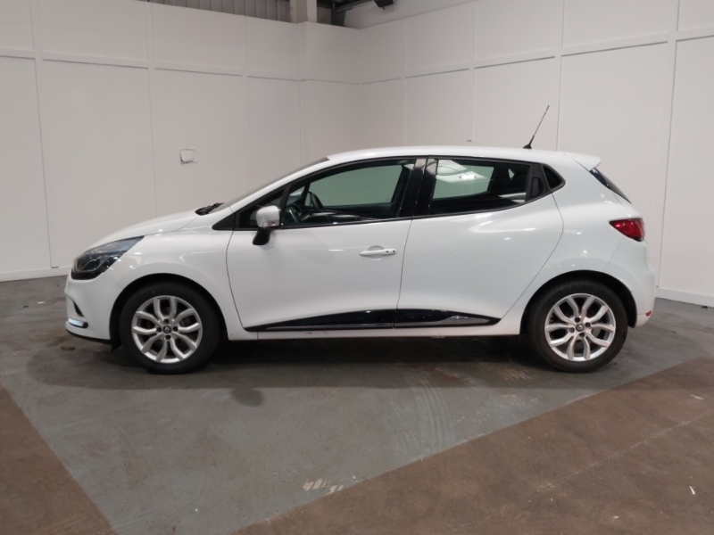 Renault Clio 1.2 16V Dynamique Nav SD67EXF White #4