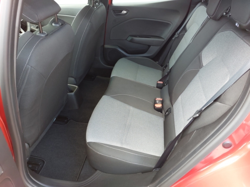 Renault Clio 1.0 Tce 90 Evolution SY25YVR Red #6