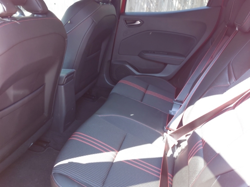 Renault Clio 1.0 Tce 90 Rs Line MT73NFY Red #6