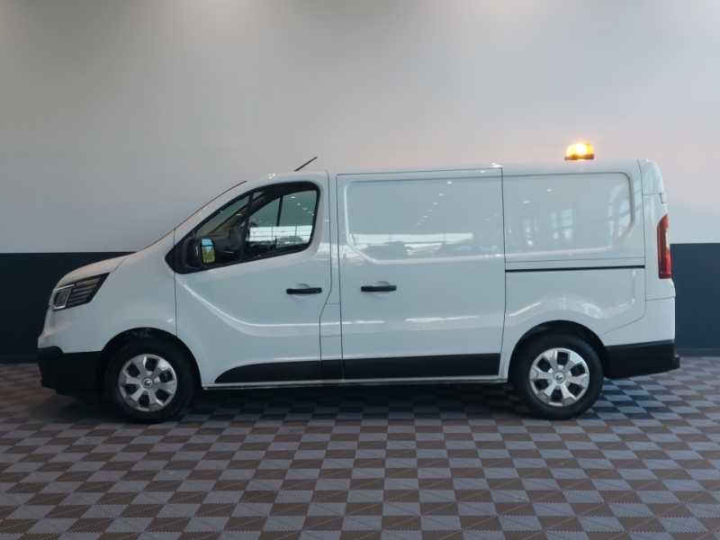 Renault Trafic Sl30 Blue Dci 130 Advance Van White #4