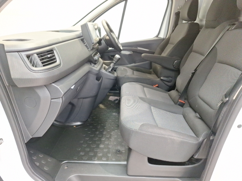 Renault Trafic Sl30 Blue Dci 130 Advance Van White #5