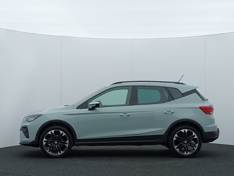 Seat Arona 1.0 Tsi 115 Fr Sport Dsg Grey #4