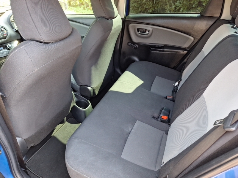 Toyota Yaris Yaris Icon Vvt-i Hev Cvt Grey #6