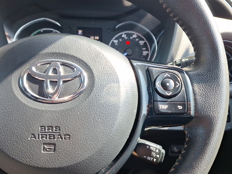 Toyota Yaris Yaris Icon Vvt-i Hev Cvt Grey #13