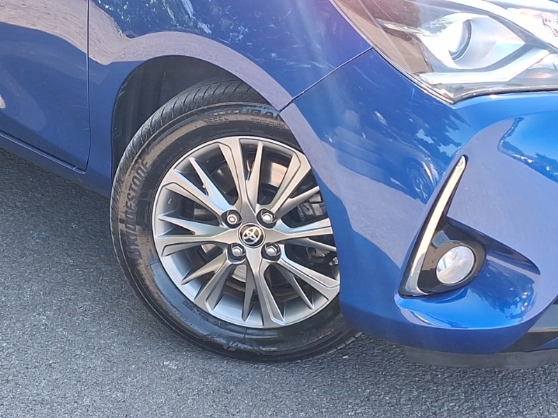 Toyota Yaris Yaris Icon Vvt-i Hev Cvt Grey #20