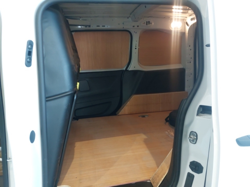 Toyota Proace City Icon Van 50Kwh 11Kwch White #6