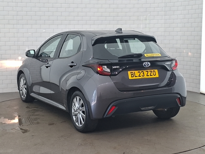 Toyota Yaris 1.5 Hybrid Icon Cvt Grey #2
