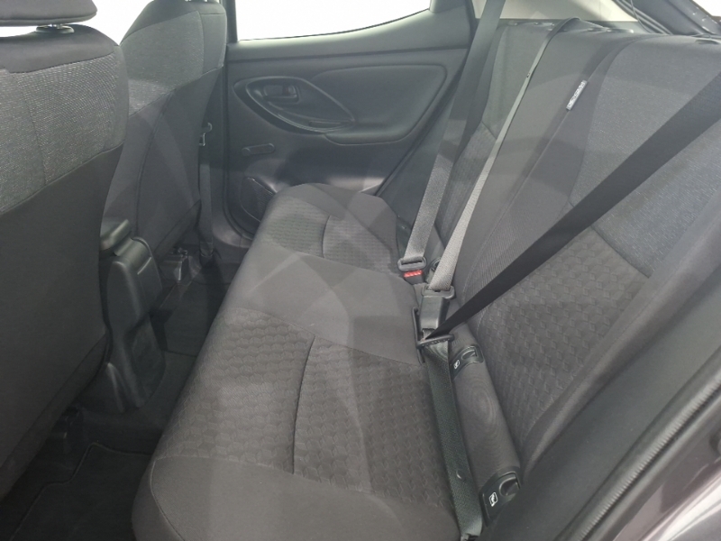 Toyota Yaris 1.5 Hybrid Icon Cvt Grey #6