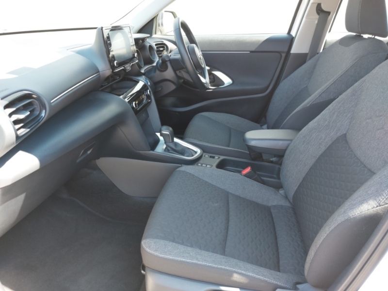 Toyota Yaris Cross 1.5 Hybrid Icon Cvt White #5