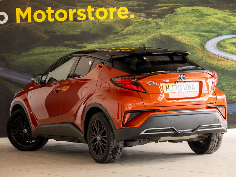 Toyota C-Hr 2.0 Hybrid Orange Edition Cvt Orange #2