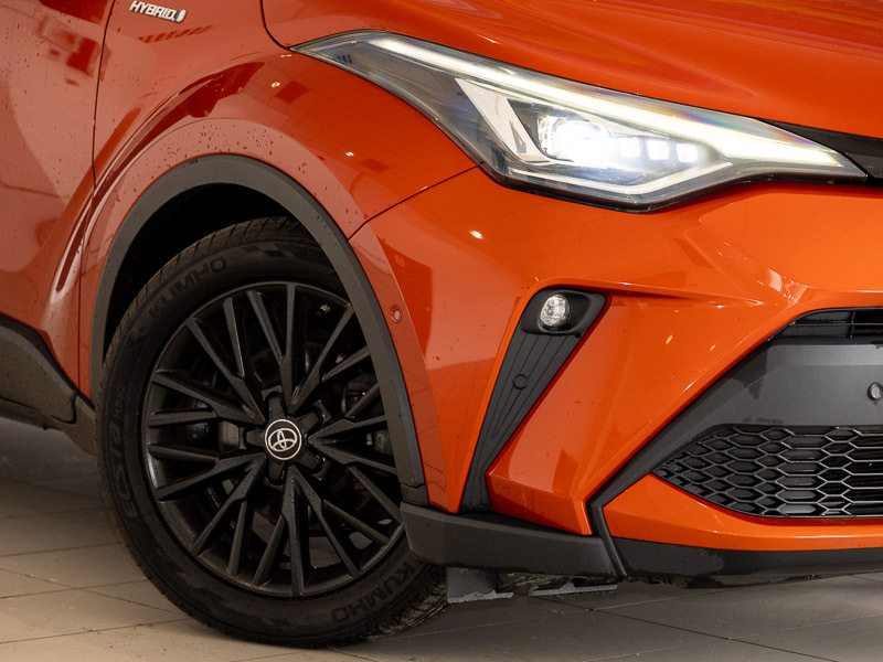 Toyota C-Hr 1.8 Hybrid Design Cvt White #19