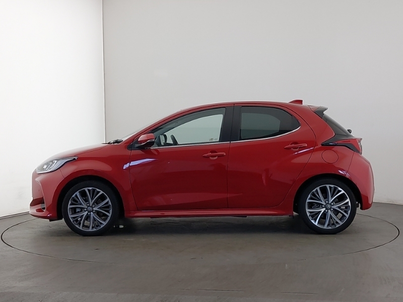 Toyota Yaris 1.5 Hybrid Excel Cvt Red #4