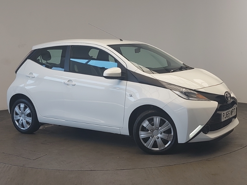 Toyota Aygo Aygo X-play Vvt-i Red #7