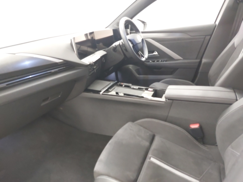 Vauxhall Astra 1.6 Plug-in Hybrid Gse White #5