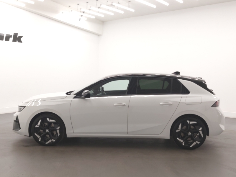 Vauxhall Astra 1.6 Plug-in Hybrid Gse White #4