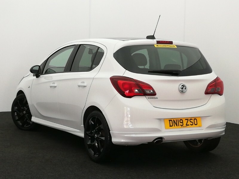 Vauxhall Corsa 1.4 Sri Vx-line Nav Black White #2
