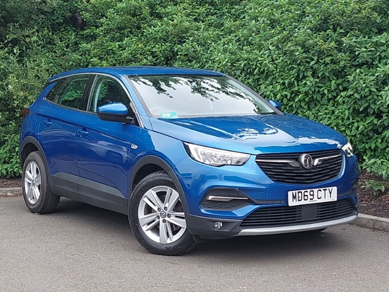 Vauxhall Grandland X 1.5 Turbo D Business Edition Nav Blue