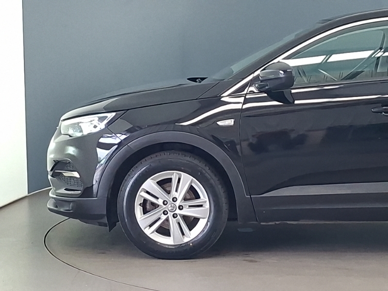 Vauxhall Grandland X Elite Nav 1.2 Turbo Startstop 130Ps - With Heat Grey #19