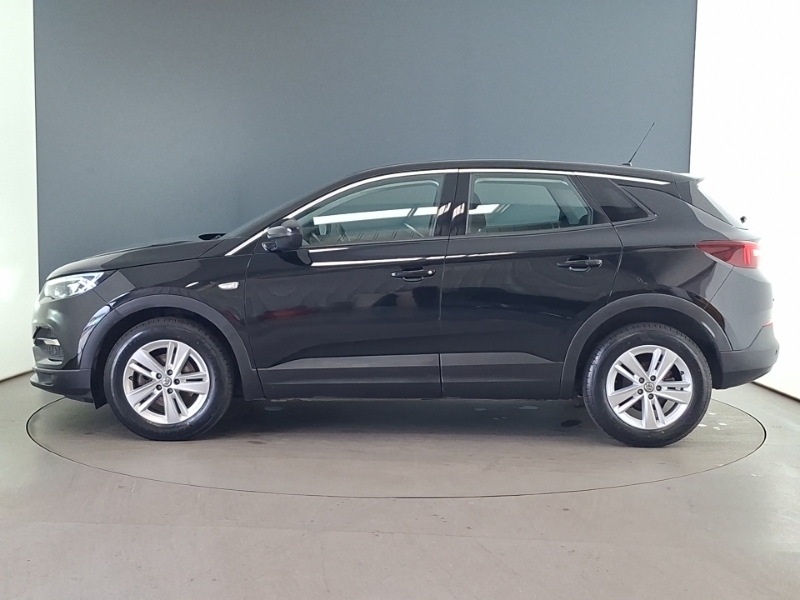 Vauxhall Grandland X 1.2 Turbo Se Premium Black #4