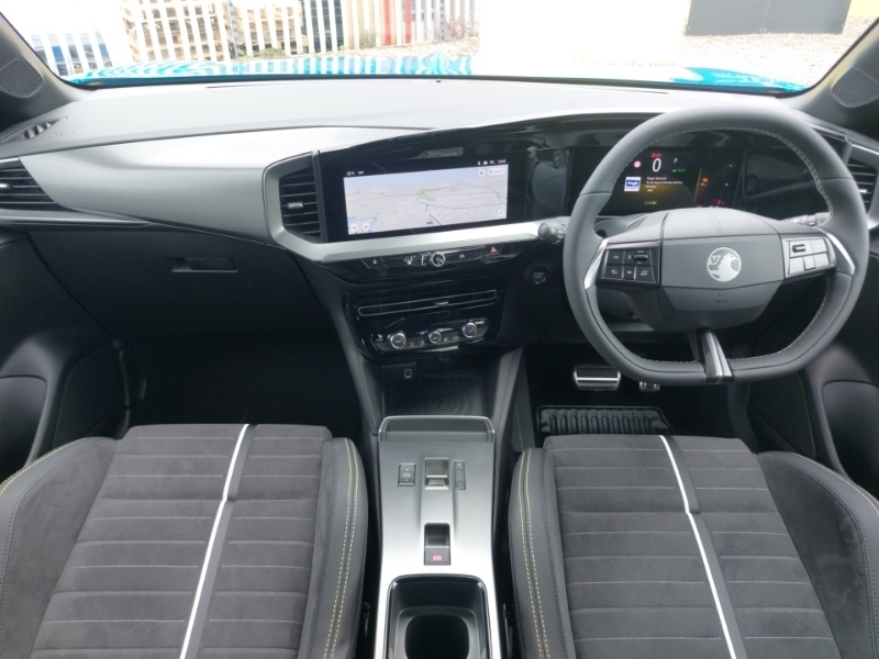 Vauxhall Mokka-e 207Kw Gse 54Kwh Green #3