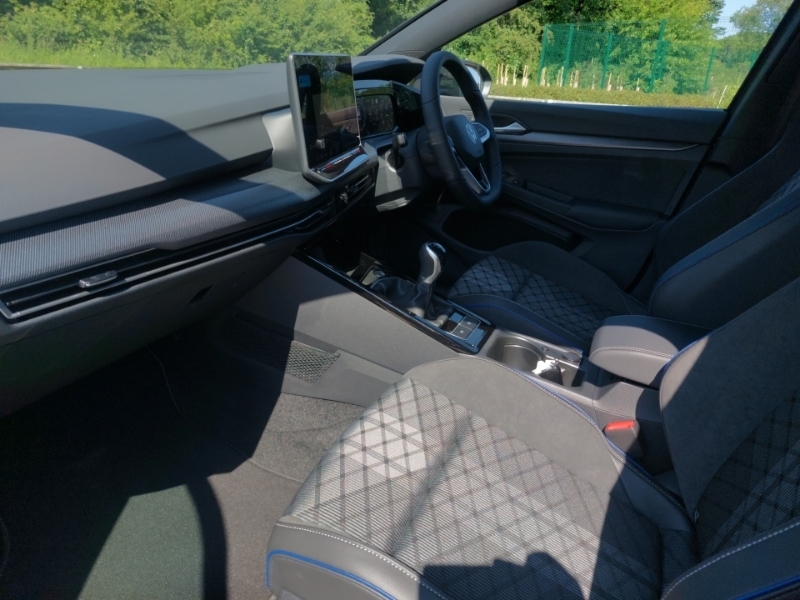 Volkswagen Golf 1.5 Tsi 150 Black Edition Grey #5