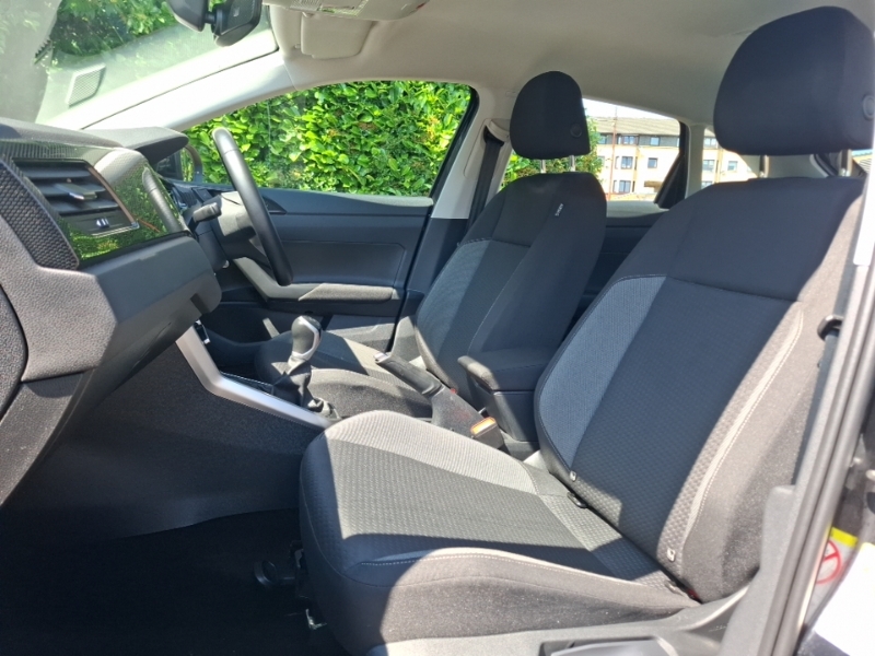 Volkswagen Taigo 1.0 Tsi Life Black #5