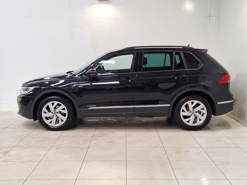 Volkswagen Tiguan 1.5 Tsi 150 Life Dsg White #4
