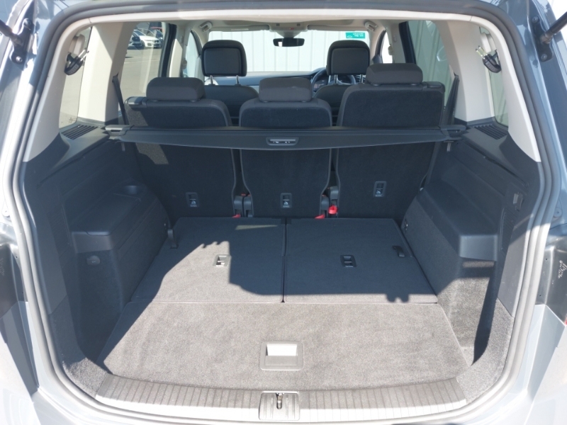 Volkswagen Touran 1.4 Tsi Se Dsg Euro 5 Black #17