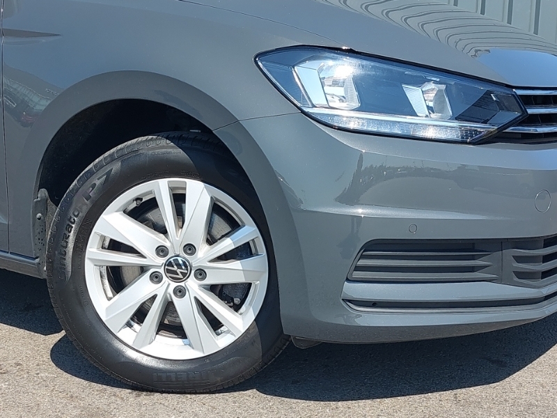Volkswagen Touran 1.4 Tsi Se Dsg Euro 5 Black #19
