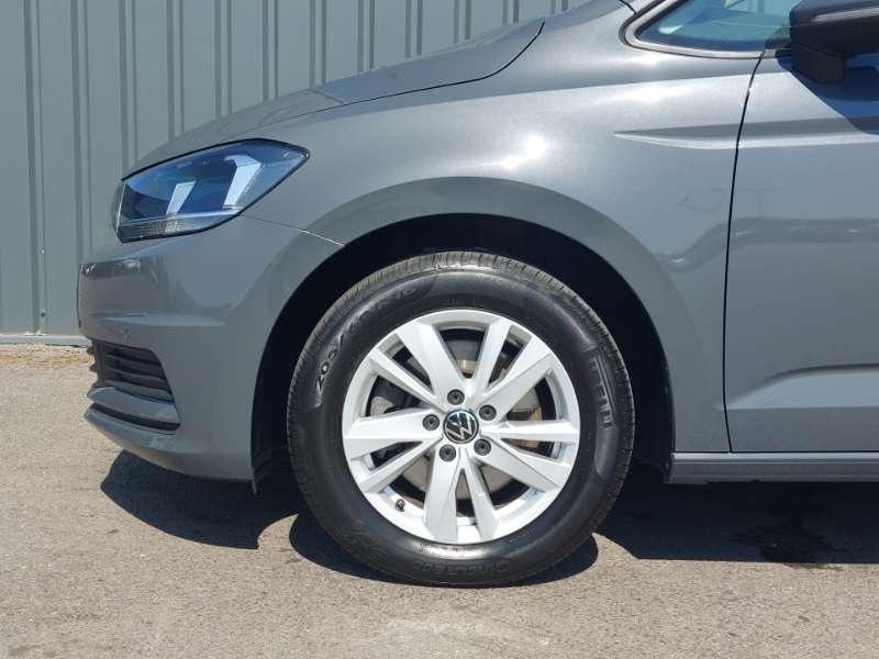 Volkswagen Touran 1.4 Tsi Se Dsg Euro 5 Black #18