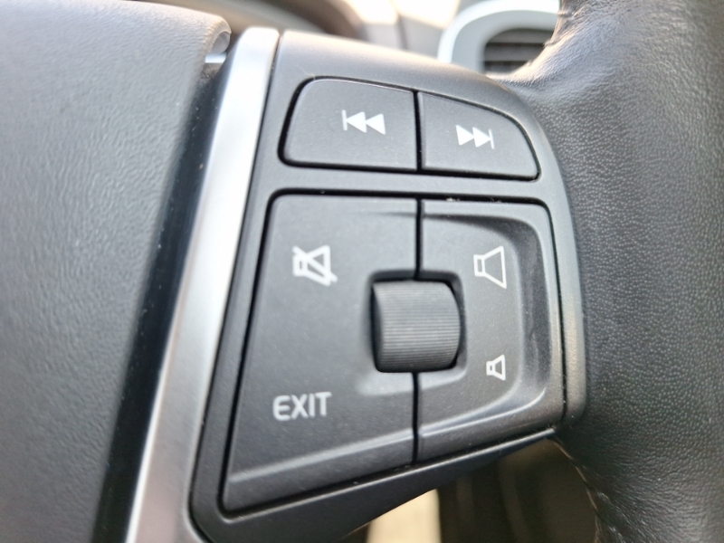 Volvo V40 Cross Country Nav Plus Blue #13