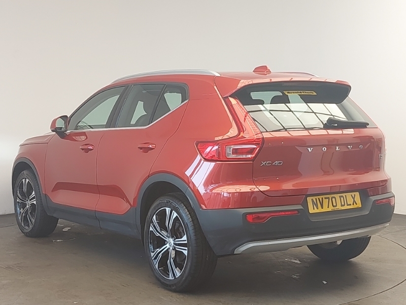 Volvo XC40 1.5 T3 163 Inscription Pro Red #2