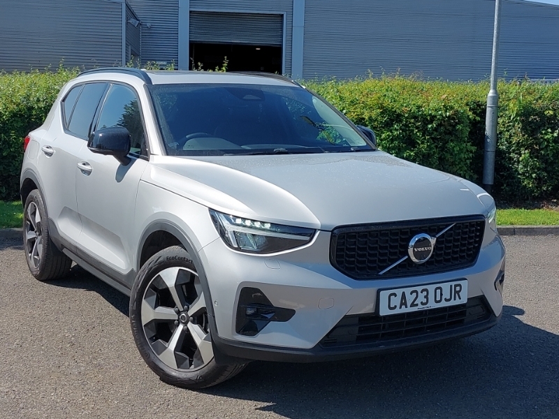 Volvo XC40 2.0 B4p Ultimate Dark Silver