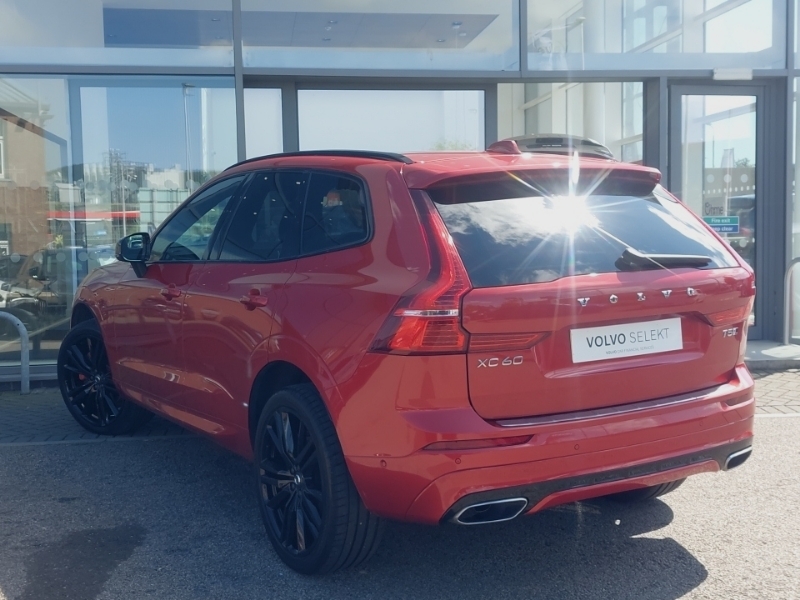 Volvo XC60 2.0 T5 250 R Design Pro Awd Geartronic KV69OKA Red #2