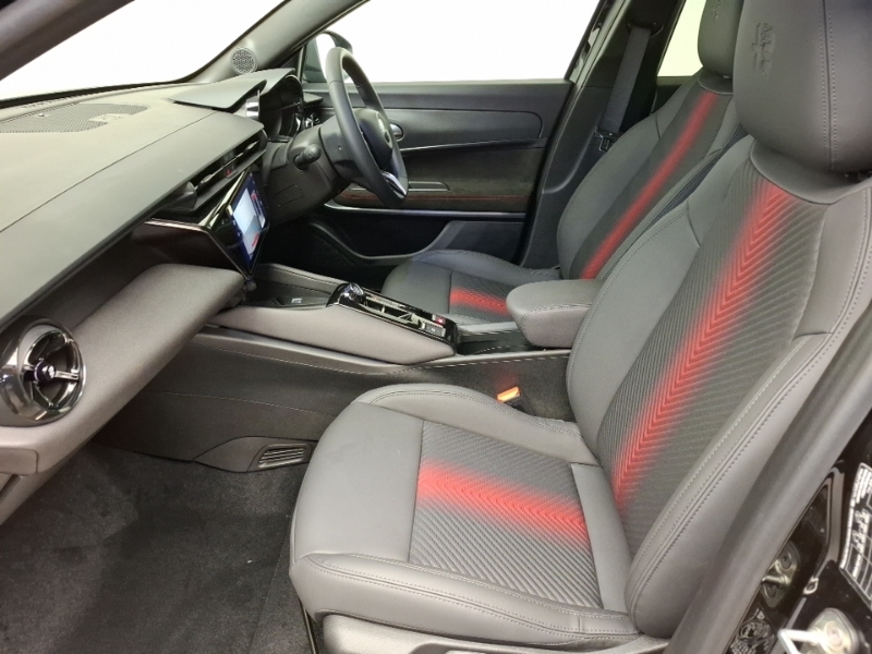 Alfa Romeo Junior 207Kw Elettrica Veloce 54Kwh Black #5