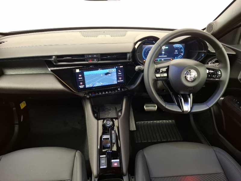 Alfa Romeo Junior 207Kw Elettrica Veloce 54Kwh Black #3