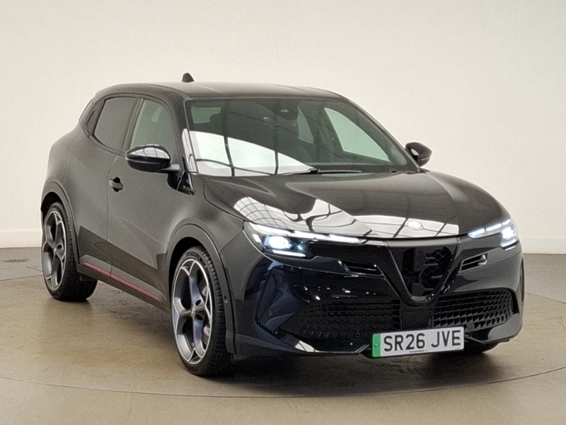 Alfa Romeo Junior 207Kw Elettrica Veloce 54Kwh Black