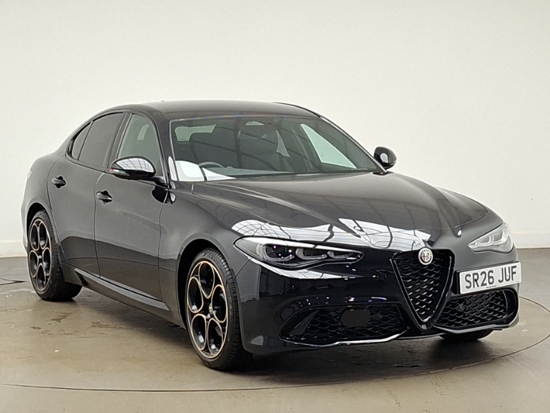 Alfa Romeo Giulia 2.0 Turbo Intensa Black