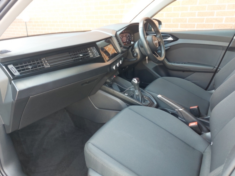 Audi A1 30 Tfsi 110 Technik S Tronic YP73LYR Grey #5