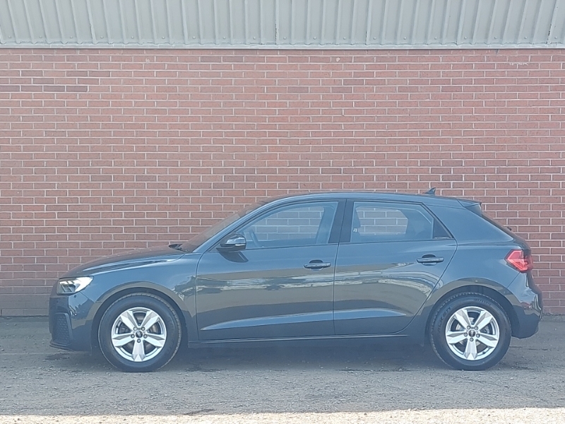 Audi A1 30 Tfsi 110 Technik S Tronic YP73LYR Grey #4