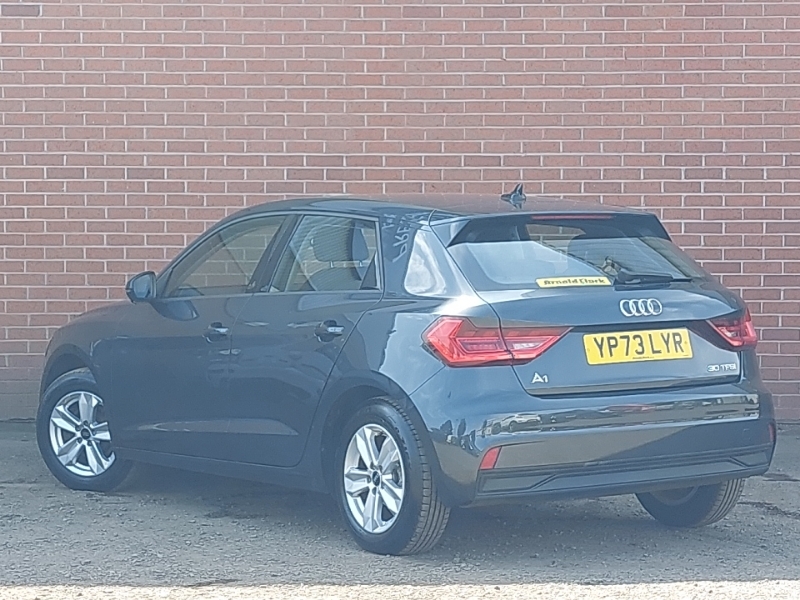 Audi A1 30 Tfsi 110 Technik S Tronic YP73LYR Grey #2