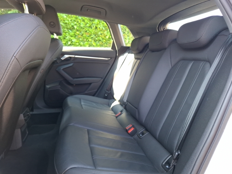 Audi A3 35 Tfsi Sport S Tronic HJ73OGO White #6