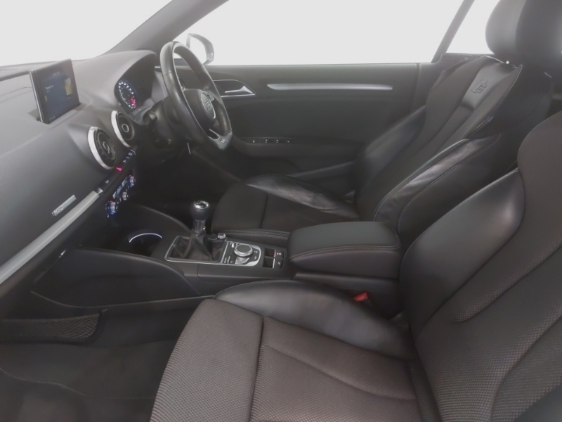 Audi A3 2.0 Tdi S Line White #5