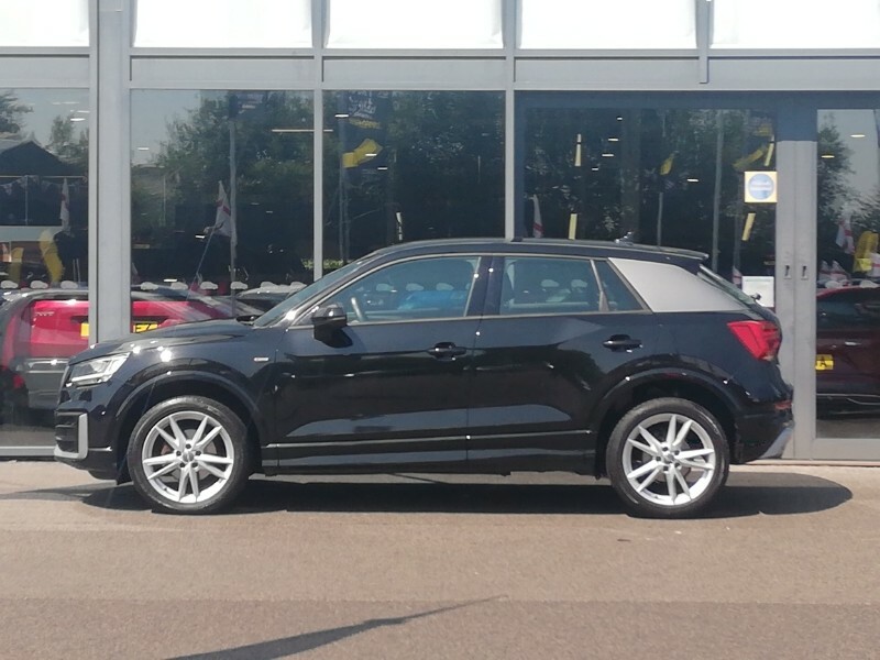 Audi Q2 35 Tfsi S Line Black #4