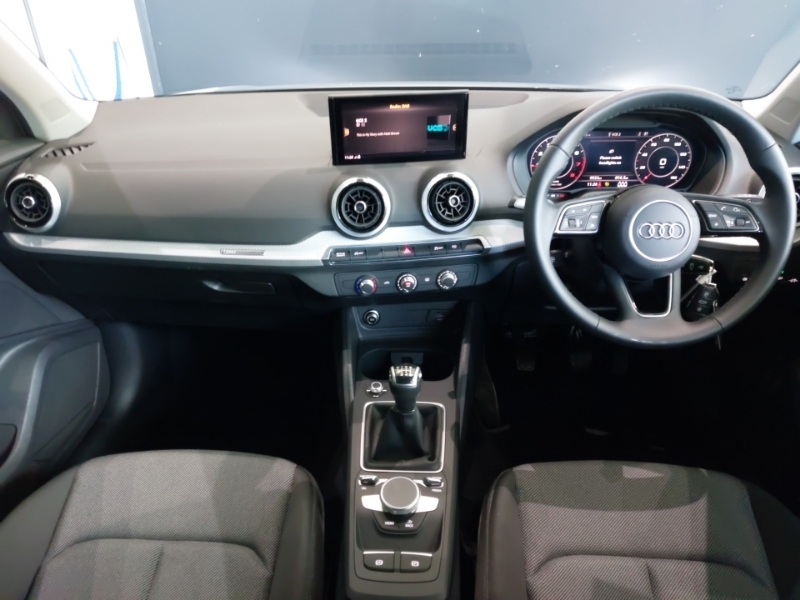 Audi Q2 35 Tfsi Sport VE23WZM Grey #3